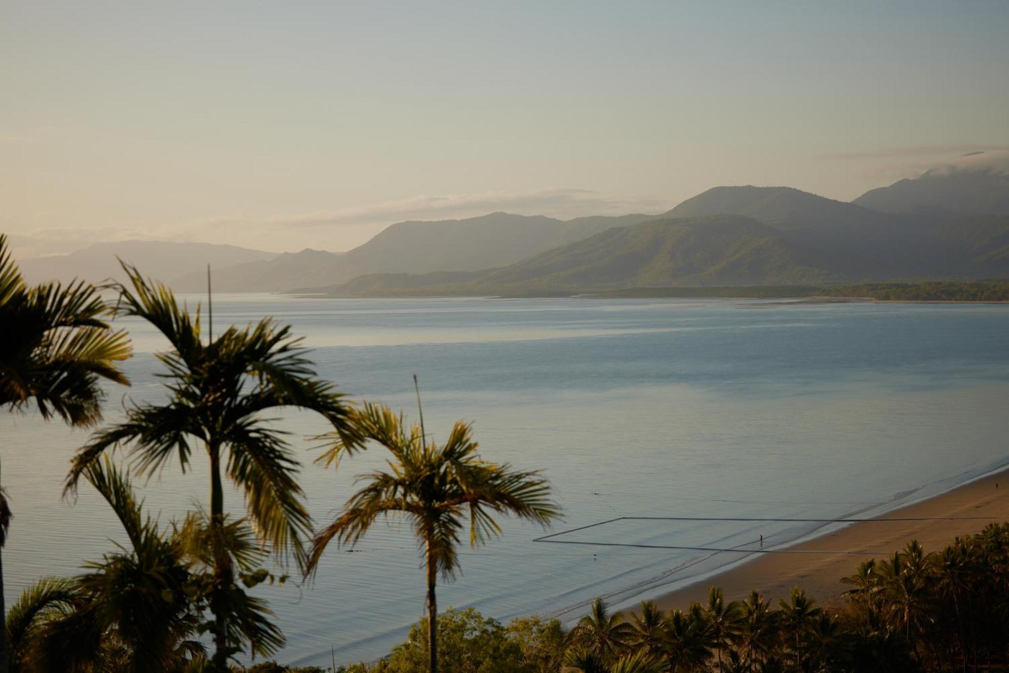 Villa 'The Edge' Unique Luxury Experience à Port Douglas Extérieur photo